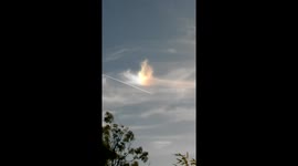 This cloud looks like a fire