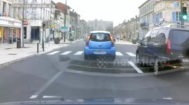 Bad driving France 005