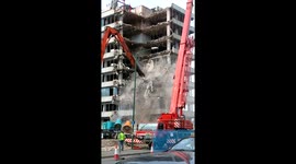 Pulling down the Powergen Building in Solihull