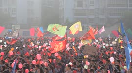 Thousands of students and teachers give send off ceremony to students taking uni entrance exam