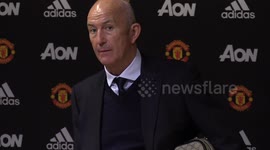 Tony Pulis boldly tips Manchester United for Premier League title