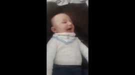 Four-month-old baby says 'I love you' to his mother