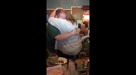 Man proposes to girlfriend as his birthday wish