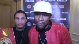 Floyd Mayweather does his best Conor McGregor impression