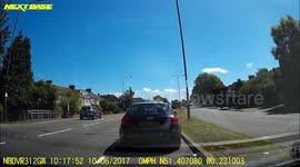 Van cuts in at lights (Dash cam video)