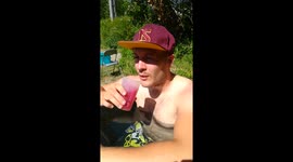 Man finds an alternative way to cool down in French heat