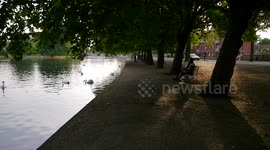 Tropical temperatures in Bedford England UK 10o hotter than Tenerife