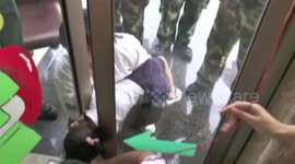 Girl, 4, gets head stuck in between glass doors