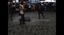 Glastonbury muddy fail.