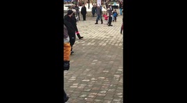 Soldier proposes to girlfriend while on leave