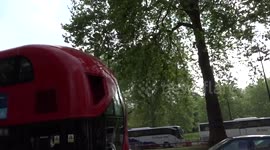 Lamborghini aventador  SV has a drag race with a Lamborghini Huracan