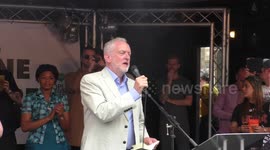 Jeremy Corbyn addresses the crowd Not one day more #ToriesOut
