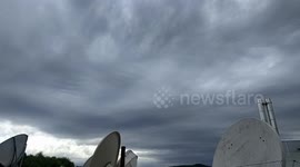 TIMELAPSE - Beautiful pre-storm clouds gathering.