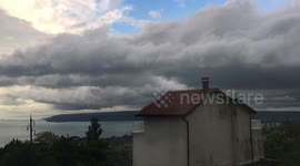 Newsflare Edit - A cool post-thunder storm cloud time-lapse