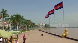 Cambodians pray for good luck