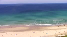 Tourists hit the beaches as Cornwall heats up