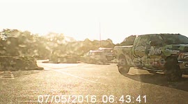 Nissan Murano runs red light in front of me and almost causes crash.