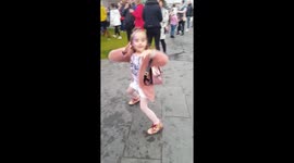 Hilarious Little Mix fan dances at concert