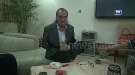 Armless Man's Incredible Dexterity with  Feet