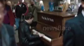 Henri Herbert's dazzling impromptu performance in St. Pancras station