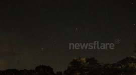 eta Aquarid Meteor Shower & Milky Way rising