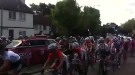 Women's tour crash in wormley