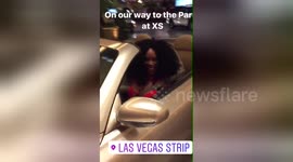 Newsflare Edit - The Human Ken Doll Rodrigo Alves has a fun time at WYNN in Las Vegas