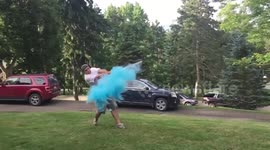 Couple reveal gender of first child by playing baseball