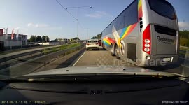 Flygbussarna (Arlanda buses) pushes car of the road 2014-09-10