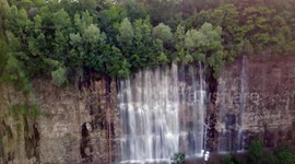 Flooding turns US quarry into a waterfall