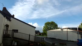 Amazing Timelapse video shows weird wind blowing in two different directions