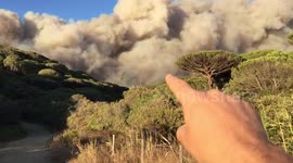 Residents flee to beach as fire engulfs home in Saint-Tropez