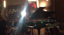 Amazing classic piano version of Pink Floyd