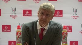 Wenger says Arsenal's contract situation is 'ideal'