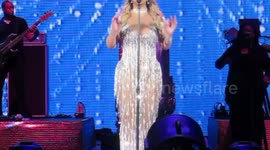 Lionel Richie and Mariah Carey perform their hits at the Hollywood Bowl in Hollywood, Ca