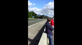 Traffic jam tennis #M6 https://t.co/IC7NKhGs4y