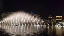 Dubai Fountain Show