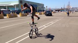 BMX Freestyle - Brian Carr does Scurfer for Jeff Cotter !