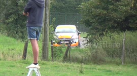 Oops I have to go to the left ford fiesta R2