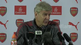 Wenger 'willing' to risk losing Sanchez for free