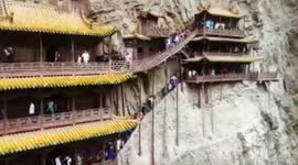 Drone films ancient 'hanging temple' in China