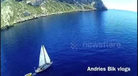 Ibiza sailing Es Vedra drine video