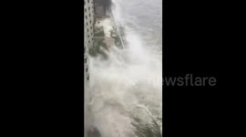 Typhoon Hato hits southern China