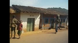 Burundi. Vistas desde el autobús camino de Kigali de pueblos. Small villages. Countryside. 2016 (2) Africa