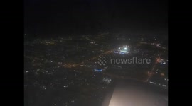 United Arab Emirates. UAE. Dubai. Views from the plane at night. Vistas de noche desde avión. 2016