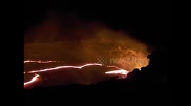 Ethiopia. Danakil Depression tour (23) Lava crater volcano volcán Erta Ale 3. Explosions 2016