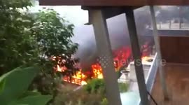 Bush Fire engulfs two houses