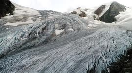 Cinematic aerial footage of the Susten & Gotthard Passes, Switzerland