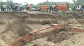 Over a hundred of rescuers save toddler trapped in well in China