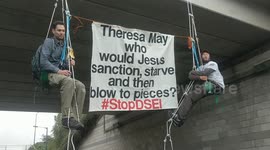 Peace activists disrupt the set-up of London arms fair